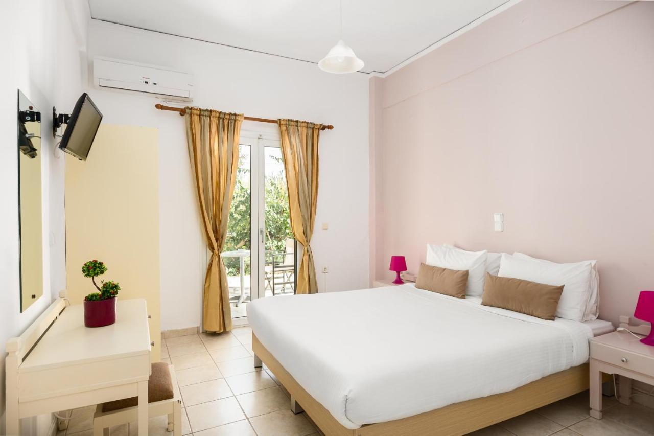 Filorian Hotel Apartments Akharávi Eksteriør bilde