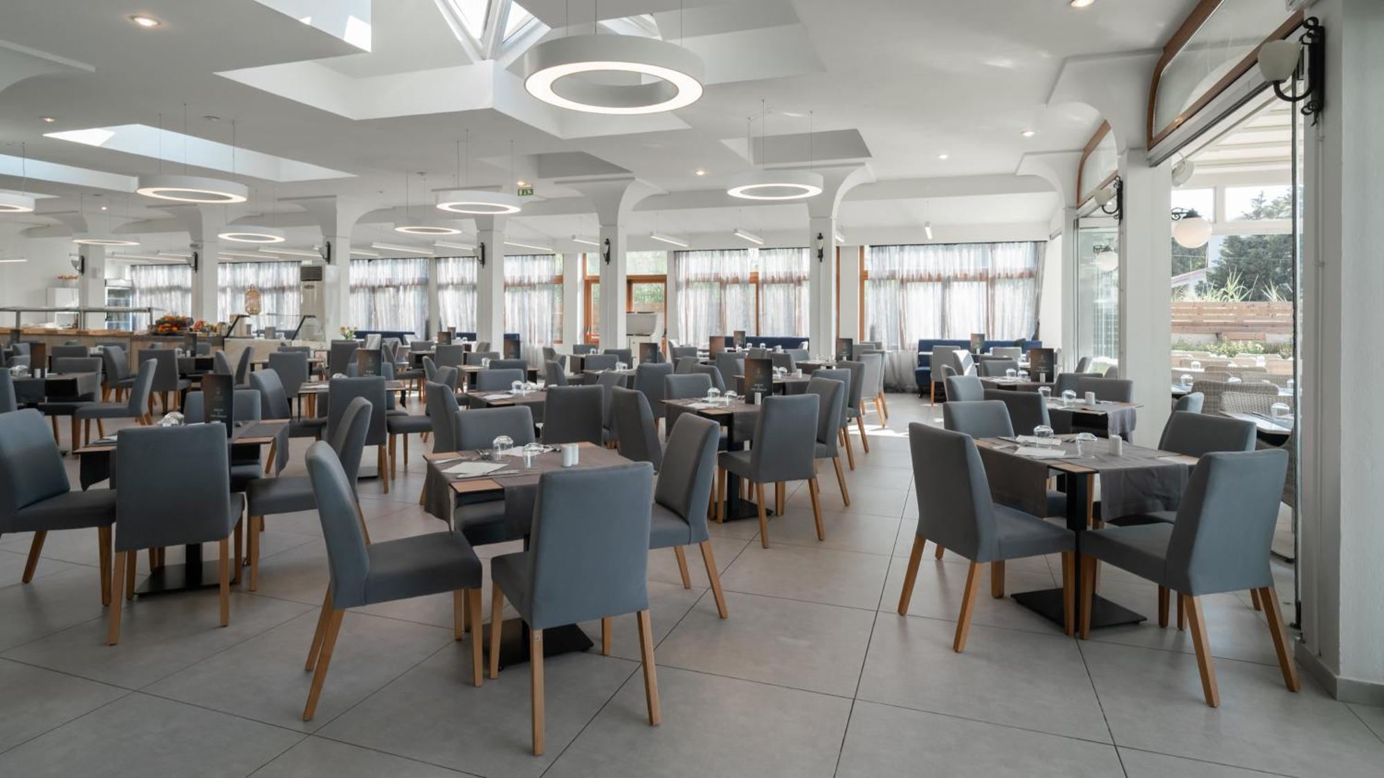 Filorian Hotel Apartments Akharávi Eksteriør bilde
